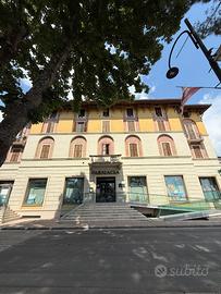 Appartamento fronte lago