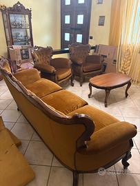 Salotto classico completo in legno