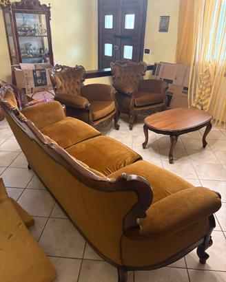 Salotto classico completo in legno