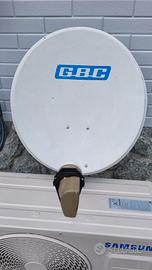 Parabola satellitare GBC 60 cm con illuminatore.