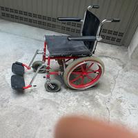Carrozzina per anziani e disabili taglia piccola