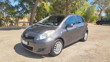 TOYOTA YARIS 1.4 D-4D 5p Sol MMT