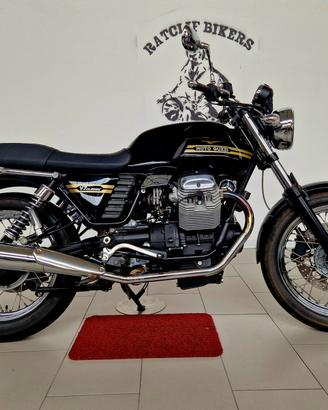 Moto Guzzi V7 Classic Black Edition - 2012
