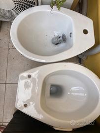 Sanitari (coppia vaso e bidet) mod Zara di Tecnoma