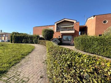 2 LOCALI A PONSACCO
