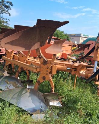 Aratro fuorisolco MORO mod. TRV18A Raptor