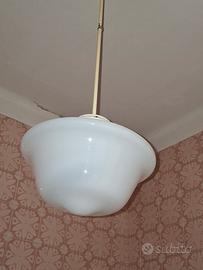 lampadario in vetro opalino anni 50