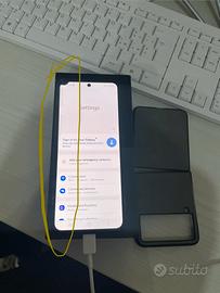 Samsung Galaxy Zflip 3 256GB 5g