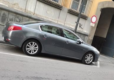 Peugeot 508 HDi iper full, entra e leggi.