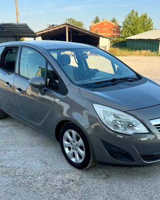 Opel meriva Diesel 1.3 CDTi neopatentati