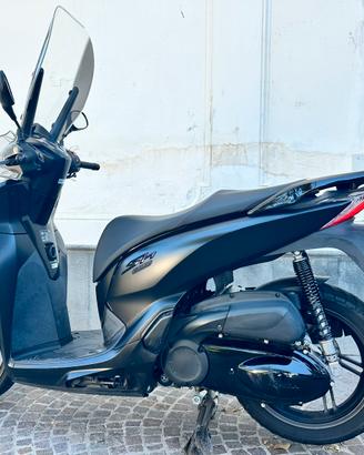 Honda SH 300i ABS (2020) - Smart Key - 11700 KM