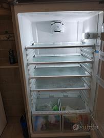 Frigorifero e Freezer Indesit 337 litri