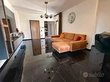 Parco De caro appartamento Duplex con garage