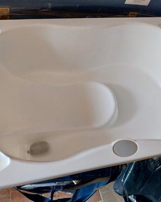 Vaschetta da bagno bebe