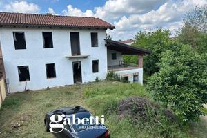 Rustico/Casale/Corte Castello di Annone