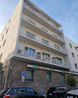 Viale San Martino, grande appartamento in centro