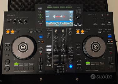 Pioneer XDJ-RR + Case Originale