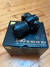 Nikon  D90 + 18-105 VR