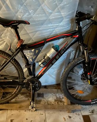 MTB CUBE 27,5