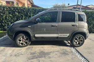 Panda 4X4 Cross 2020 con 65000km +Garanzia Mag 26