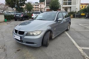 BMW 320 d Touring Attiva