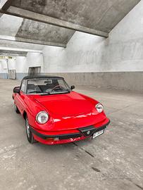 Alfa Romeo Duetto Spider 2000