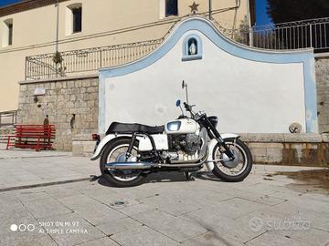 moto guzzi v 7