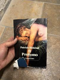 Libro "Il Profumo"