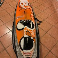 Tavola windsurf usata RRD fws 85 monofin