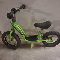 Biciclettina senza pedali per equilibrio