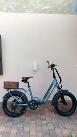 Bici Elettrica Pieghevole. 