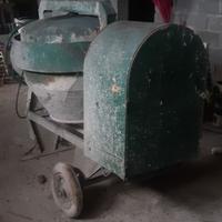 Betoniera  SAN MARCO 300 litri