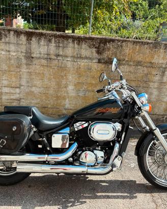 Honda Shadow 750 - Anno 2000 - Solo 32.400 km
