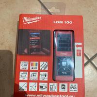 Distanziometro laser Milwaukee
