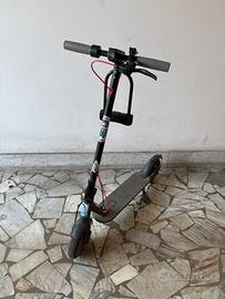 AOVOPRO ES80 – Monopattino Elettrico + Lucchetto