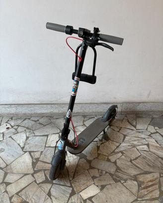 AOVOPRO ES80 – Monopattino Elettrico + Lucchetto