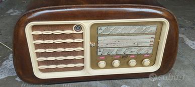 radio a valvole  anni 60