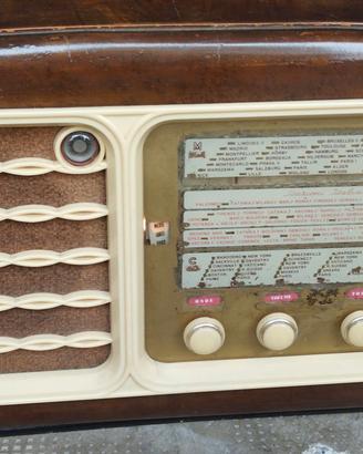radio a valvole  anni 60
