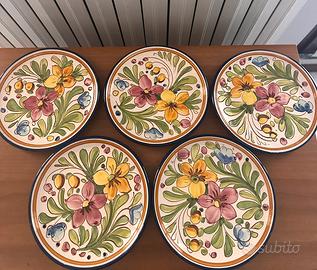 Set 5 piatti in ceramica dipinta a mano da parete