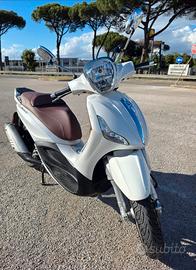 Beverly 300 ABS-ASR