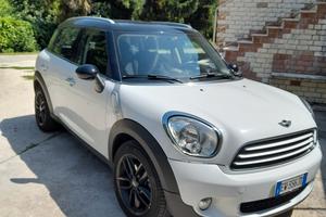  Mini countryman D