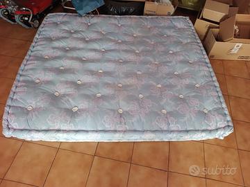 Materasso matrimoniale