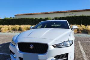 JAGUAR XE R-SPORT 
