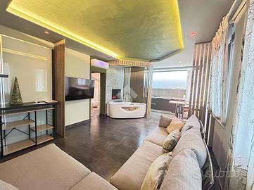 2 LOCALI A DESENZANO DEL GARDA