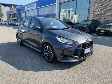 Toyota Yaris Hybrid Trend MY22