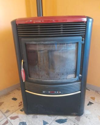 EXTRAFLAME  STUFA  A PELLETTS