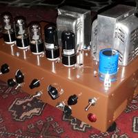Amplificatore chitarra valvolare Geloso restomod