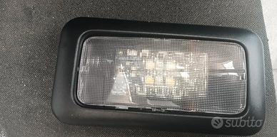 Plafoniera  auto Led luce si cortesia