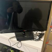 Tv/monitor LG 22” perfette condizioni
