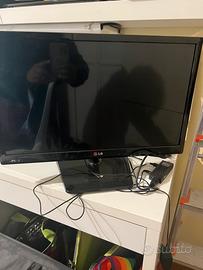 Tv/monitor LG 22” perfette condizioni